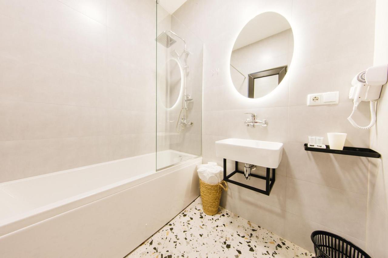 Doors Hotel Tbilisi Ngoại thất bức ảnh