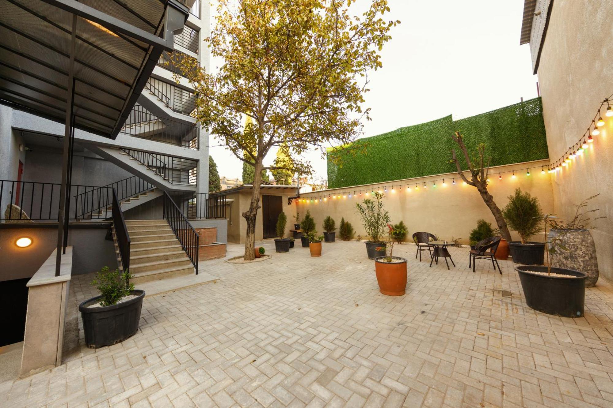 Doors Hotel Tbilisi Ngoại thất bức ảnh